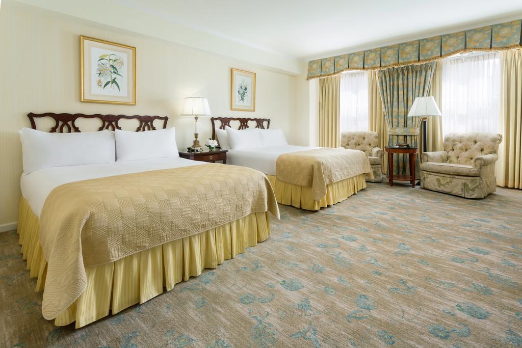 The Newbury Boston Hotel Luaran gambar A guest room at the Waldorf Astoria